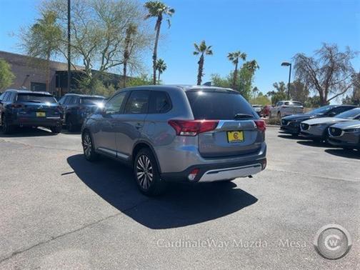 2019 Mitsubishi Outlander ES