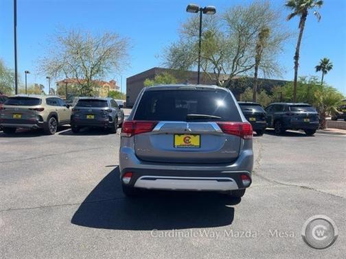 2019 Mitsubishi Outlander ES