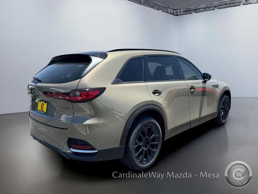 Zircon Sand Metallic 2026 Mazda CX-70 3.3 Turbo Premium