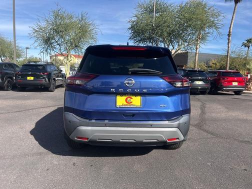 2021 Nissan Rogue SV