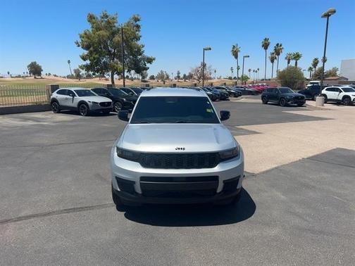 2023 Jeep Grand Cherokee L Altitude