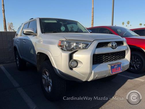Classic Silver Metallic 2019 Toyota 4Runner SR5