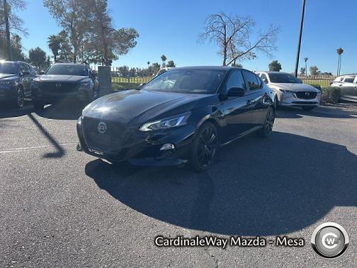 2022 Nissan Altima SR FWD