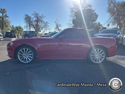 2018 FIAT 124 Spider Base