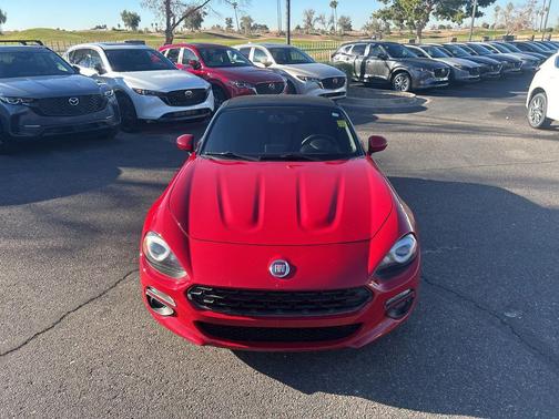 2018 FIAT 124 Spider Base