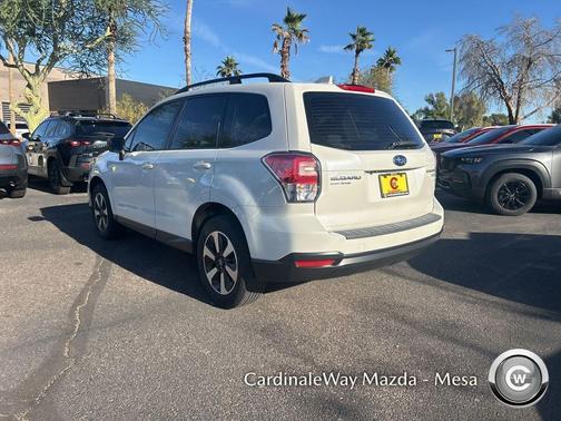 2017 Subaru Forester 2.5i