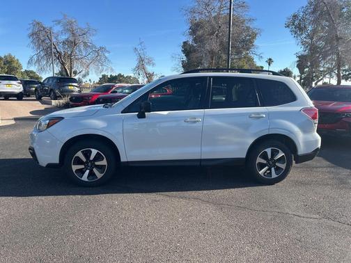 2017 Subaru Forester 2.5i