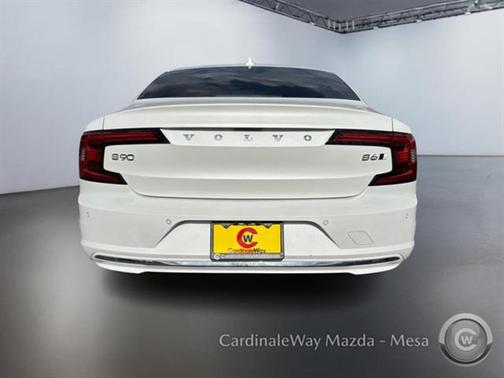 2023 Volvo S90 B6 Ultimate