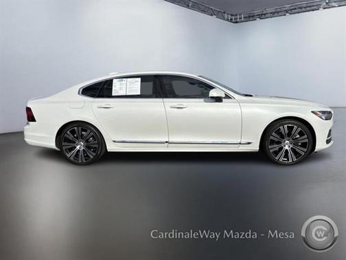 2023 Volvo S90 B6 Ultimate