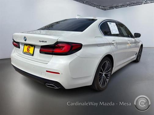 2022 BMW 540 i