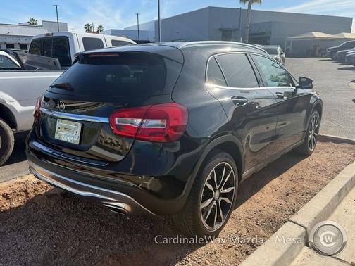 2017 Mercedes-Benz GLA 250 Base