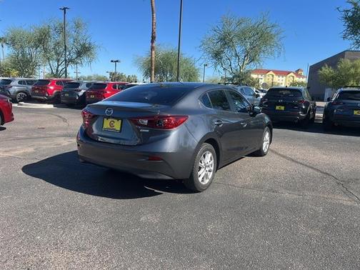 2016 Mazda Mazda3 i Touring
