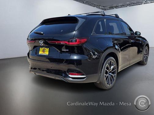 2025 Mazda CX-70 PHEV Premium Package