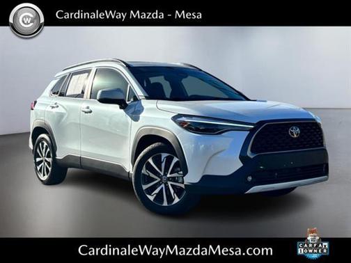 Wind Chill Pearl 2024 Toyota Corolla Cross XLE SUV