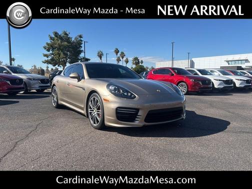 2015 Porsche Panamera GTS
