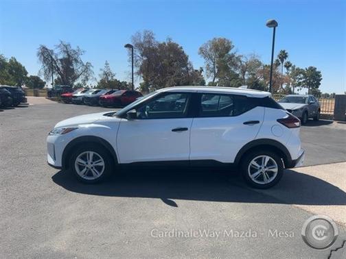 2023 Nissan Kicks S