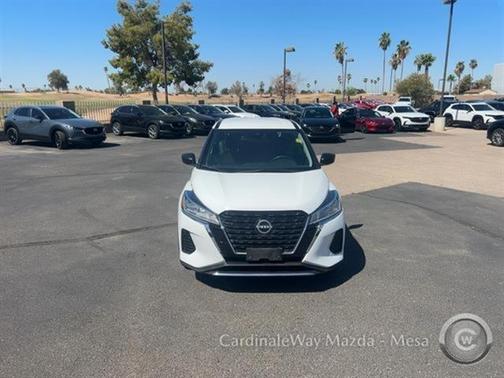 2023 Nissan Kicks S