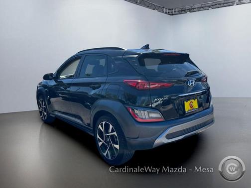 Ultra Black 2022 Hyundai KONA Limited