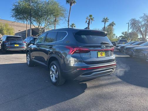 2021 Hyundai SANTA FE SE