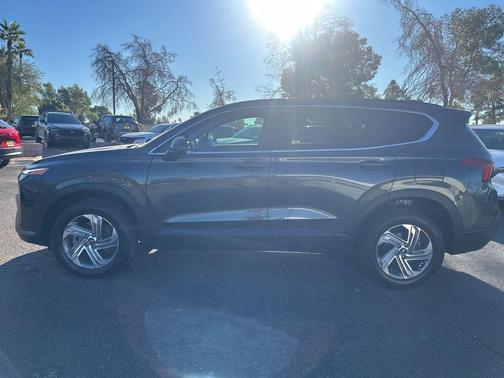 2021 Hyundai SANTA FE SE