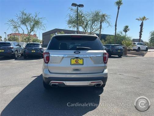 2017 Ford Explorer Platinum