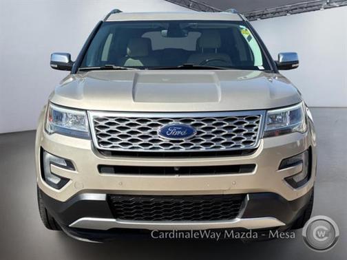 2017 Ford Explorer Platinum