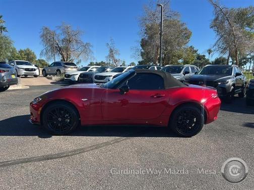 2025 Mazda MX-5 Miata Club