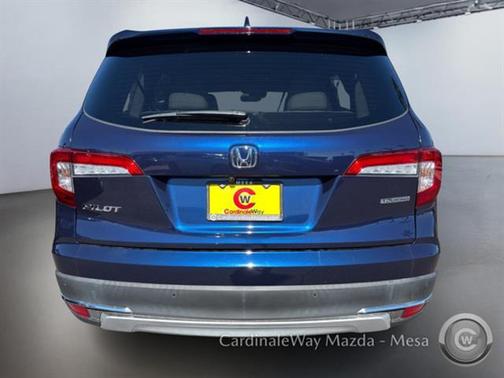 2022 Honda Pilot Touring 8-Passenger