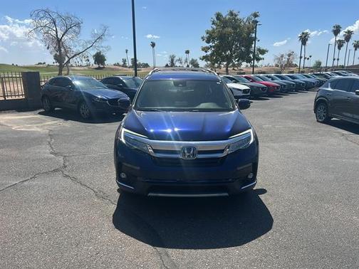2022 Honda Pilot Touring 8-Passenger
