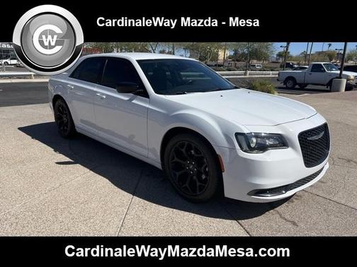 Photo 1 of 29 of 2019 Chrysler 300 Touring