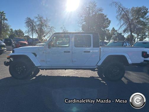 2023 Jeep Gladiator Overland