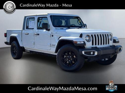 2023 Jeep Gladiator Overland