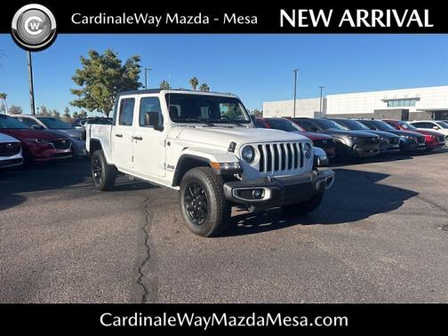 2023 Jeep Gladiator Overland