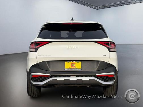2024 Kia Sportage LX