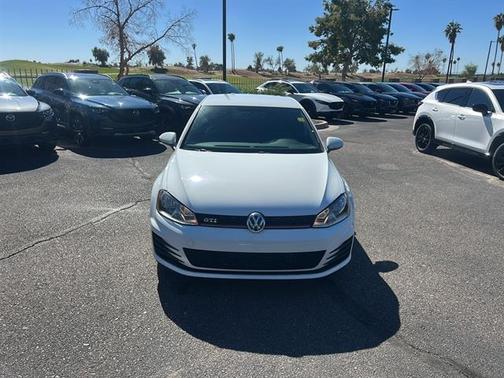 2017 Volkswagen Golf GTI 2.0T S 4-Door