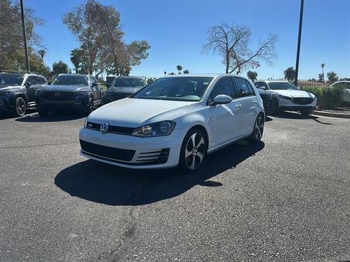 2017 Volkswagen Golf GTI 2.0T S 4-Door