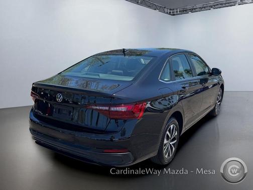 Deep Black Pearl 2024 Volkswagen Jetta 1.5T S