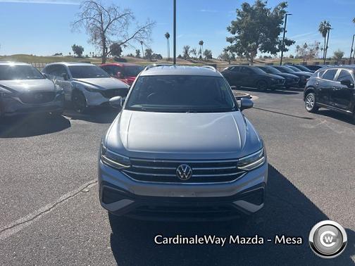 2024 Volkswagen Tiguan 2.0T SE