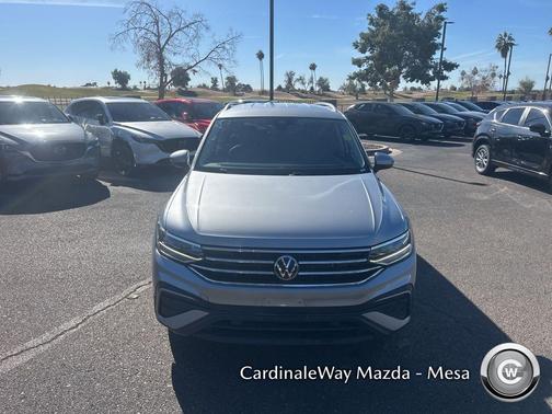 2024 Volkswagen Tiguan 2.0T SE