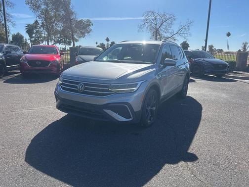 2024 Volkswagen Tiguan 2.0T SE