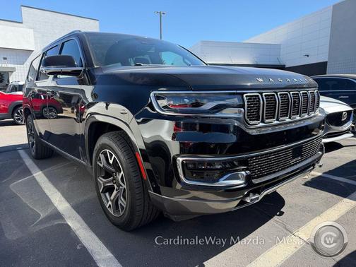 Diamond Black Crystal Pearlcoat 2022 Jeep Wagoneer Series III 4x4