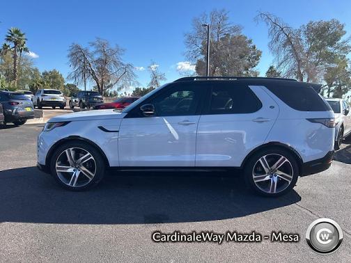 2023 Land Rover Discovery P360 Metropolitan Edition