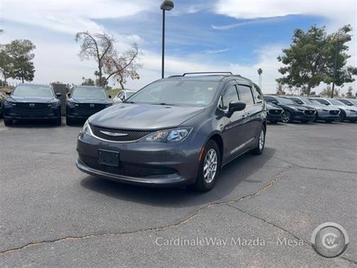 2021 Chrysler Voyager LXI