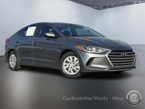2018 Hyundai ELANTRA SE