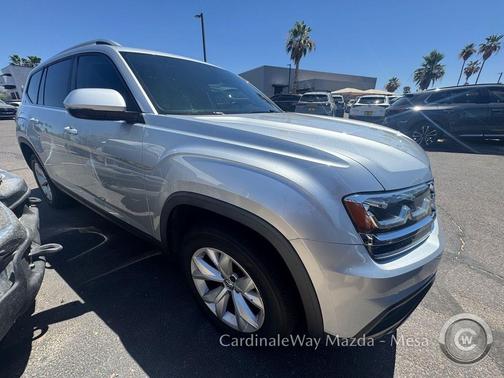 Reflex Silver Metallic 2019 Volkswagen Atlas 3.6L SE