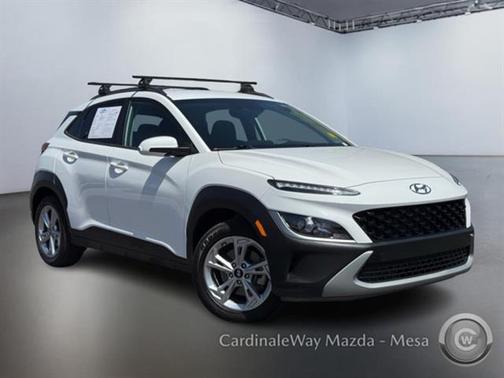 2022 Hyundai KONA SEL