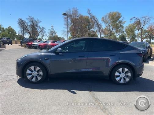 2023 Tesla Model Y Long Range Dual Motor All-Wheel Drive