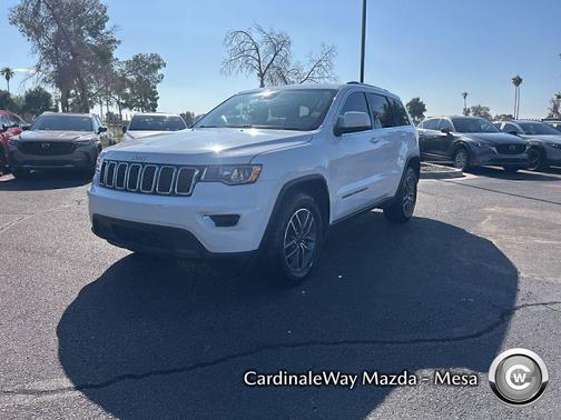 2020 Jeep Grand Cherokee Laredo