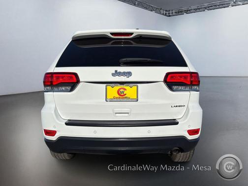 2020 Jeep Grand Cherokee Laredo