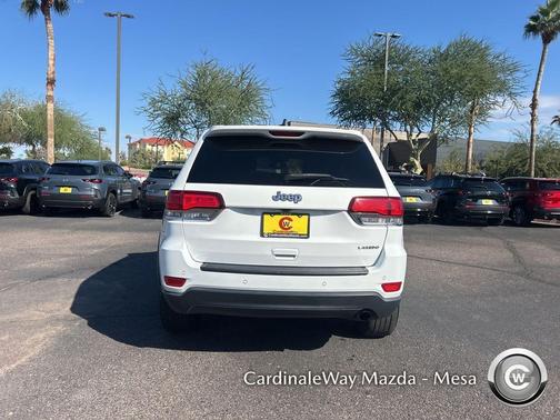 2020 Jeep Grand Cherokee Laredo